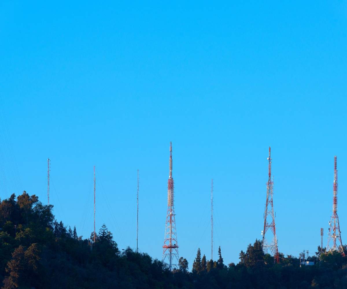 GIS and AutoCAD in Small Cell Design and Mapping: A Complete Guide